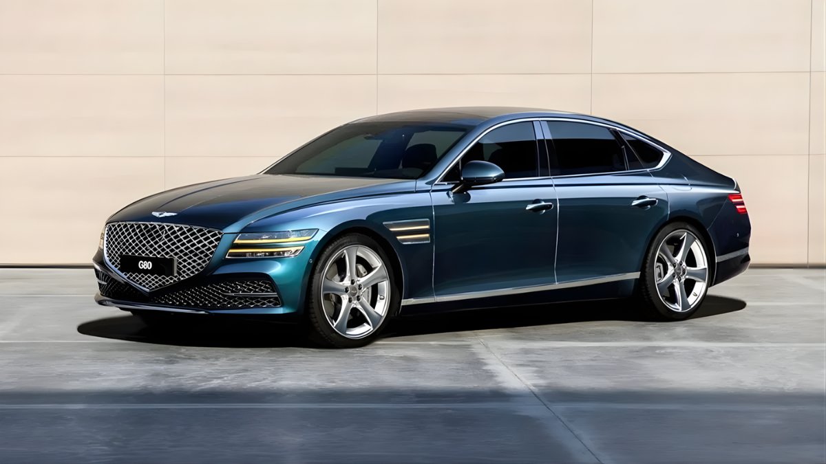 Top 6 Luxury Cars in India 2026